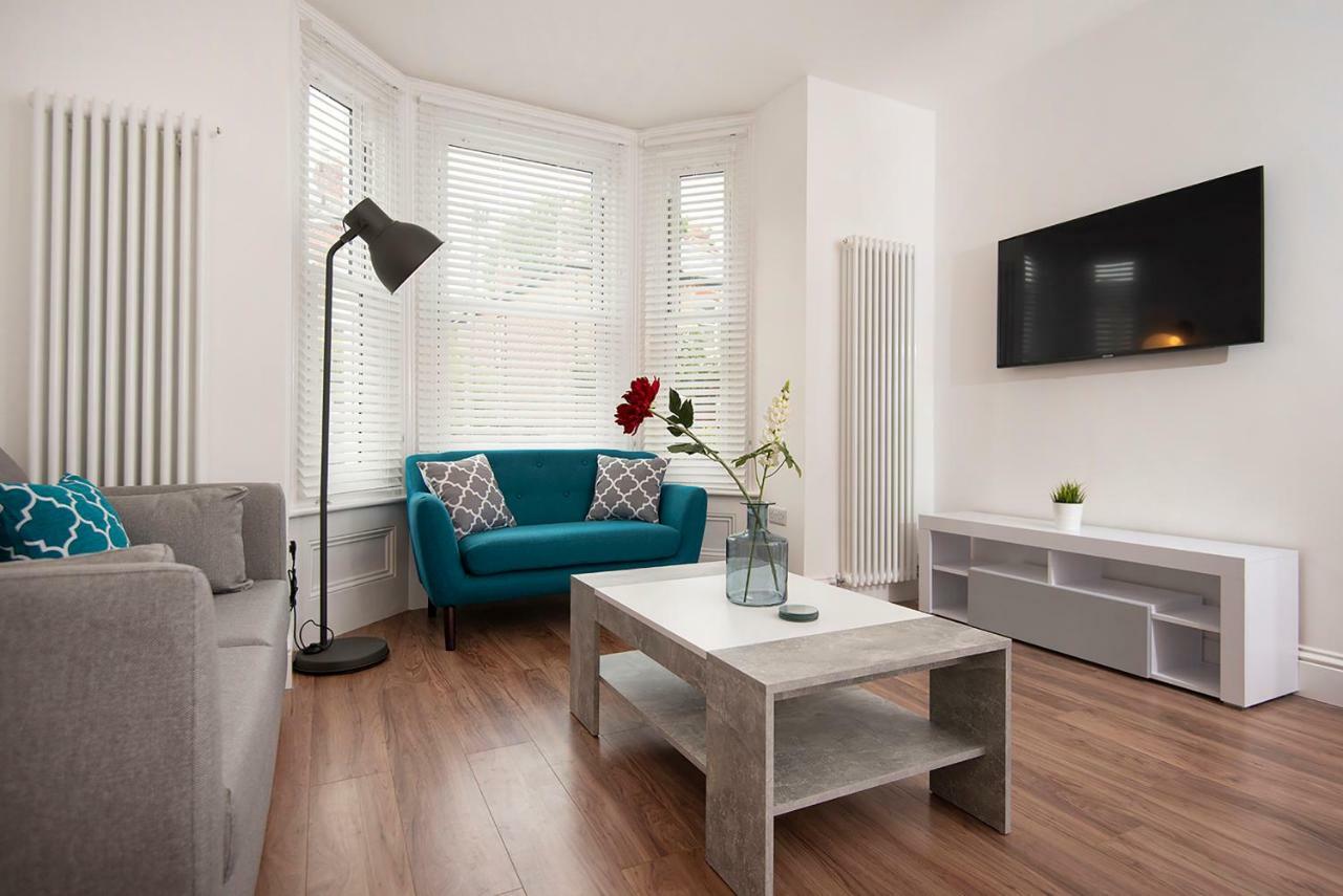 Flat A - Spacious Ground Floor, 1 Bedroom Apartment In Central Southsea, 포츠머스 외부 사진