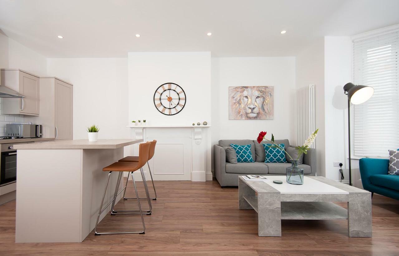 Flat A - Spacious Ground Floor, 1 Bedroom Apartment In Central Southsea, 포츠머스 외부 사진